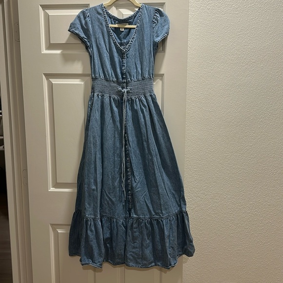 Treasure and Bond denim chinched waist dress! - Picture 1 of 3